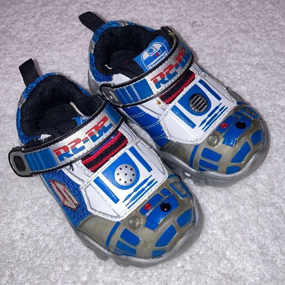 Skechers R2D2 Star Wars velcro strap no tie sneakers size 5 - Picture 1 of 7
